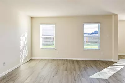 715 N Ella Creek Drive, Houston, TX 77067 - Photo 3