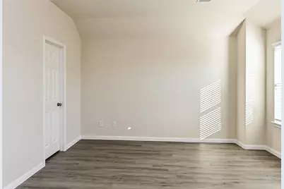 715 N Ella Creek Drive, Houston, TX 77067 - Photo 11