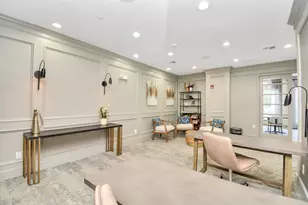 2222 Maroneal St, Houston, TX 77030 - Photo 19