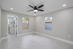 13221 Candlewick St, Houston, TX 77015 - Photo 21