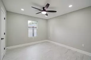13221 Candlewick St, Houston, TX 77015 - Photo 19