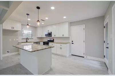 13221 Candlewick Street, Houston, TX 77015 - Photo 11