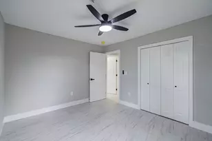 13221 Candlewick St, Houston, TX 77015 - Photo 27