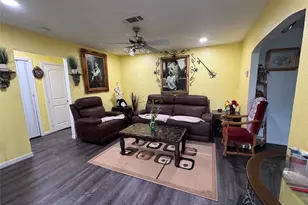 5526 Bunte St, Houston, TX 77026 - Photo 7