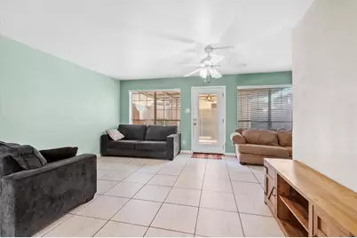 1025 Willow Oaks Circle, Pasadena, TX 77506 - Photo 9