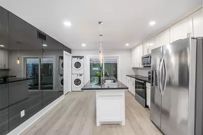 1418 Vermont Street #1, Houston, TX 77006 - Photo 3