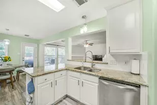 38 Tallow Hill Pl, The Woodlands, TX 77382 - Photo 13