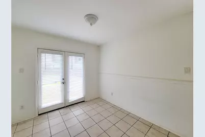 16006 Hiram Clarke, Houston, TX 77053 - Photo 9