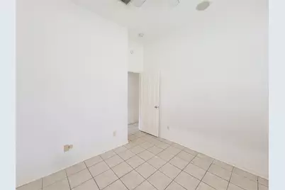 16006 Hiram Clarke, Houston, TX 77053 - Photo 15