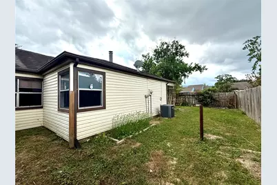 13222 Pebblewalk Circle N, Houston, TX 77041 - Photo 31