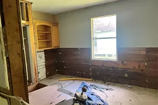 720 Birch, Vidor, TX 77662 - Photo 13