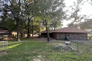 3661 Youpon St, Huntsville, TX 77340 - Photo 5
