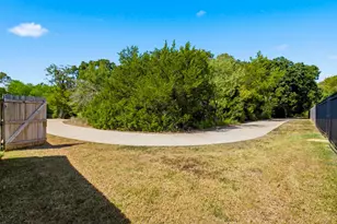 4813 Native Tree Ln, Bryan, TX 77845 - Photo 21