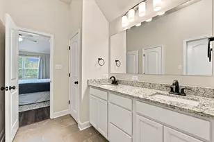 4813 Native Tree Ln, Bryan, TX 77845 - Photo 13