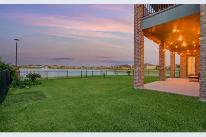 32023 Cary Douglas Drive, Hockley, TX 77447 - Photo 9