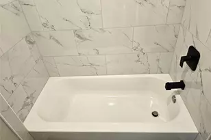 10846 Kirktown Dr, Houston, TX 77089 - Photo 25