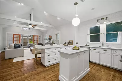 1407 Oxford Street, Houston, TX 77008 - Photo 5