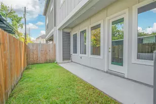 6708 Parker Grv Ln, Houston, TX 77076 - Photo 21