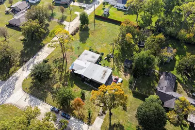 9217 Sequoia Drive, Houston, TX 77041 - Photo 7