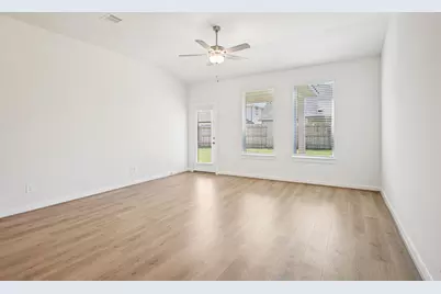 6005 Mockingbird Lodge Lane, Pearland, TX 77584 - Photo 7