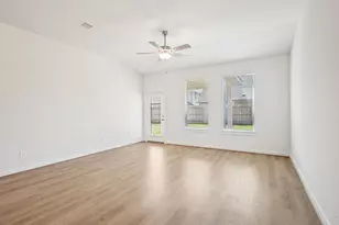 6005 Mockingbird Ldg Ln, Pearland, TX 77584 - Photo 7