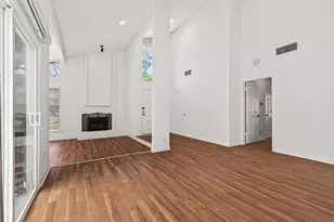 15903 Hickory Knoll Dr, Houston, TX 77059 - Photo 9