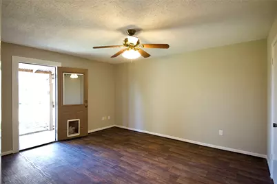 315 Twin Lakes Boulevard W, West Columbia, TX 77486 - Photo 13