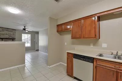 4506 Avenue L #2, Santa Fe, TX 77510 - Photo 11