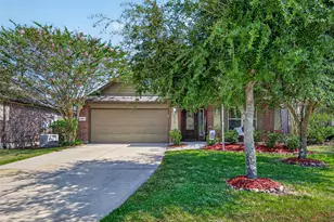1310 Tee Time Ct, Crosby, TX 77532 - Photo 3