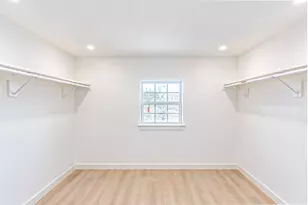 9690 Simmons Dr, Conroe, TX 77385 - Photo 21