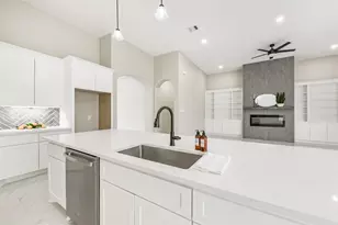 2803 Lancaster Ln, Pasadena, TX 77506 - Photo 9