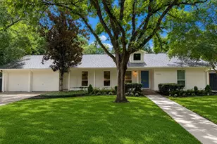 4606 Waynesboro Dr, Houston, TX 77035 - Photo 1