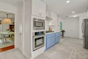 4606 Waynesboro Dr, Houston, TX 77035 - Photo 17