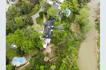 210 Pine Hollow Lane, Houston, TX 77056 - Photo 39