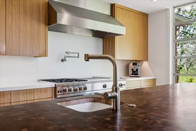 210 Pine Hollow Lane, Houston, TX 77056 - Photo 17