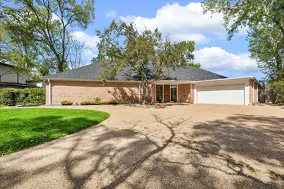 210 Pine Hollow Lane, Houston, TX 77056 - Photo 1