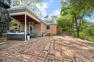 210 Pine Hollow Ln, Houston, TX 77056 - Photo 35