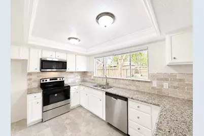 8407 Riverside Walk Lane, Houston, TX 77064 - Photo 5