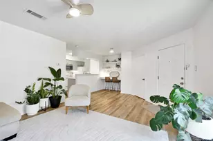 2401 Sycamore Ave, Huntsville, TX 77340 - Photo 9