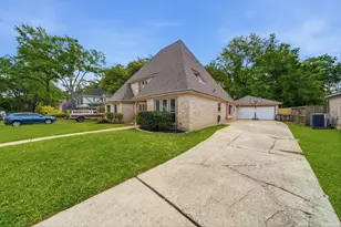 12935 Belgrave Dr, Cypress, TX 77429 - Photo 9