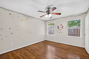 7002 Leader St, Houston, TX 77074 - Photo 21