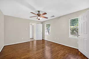 7002 Leader St, Houston, TX 77074 - Photo 35