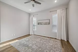 606 Thornton Rd, Houston, TX 77018 - Photo 7