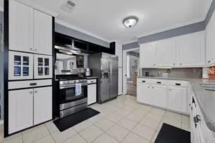 2022 Willow Wisp Dr, Seabrook, TX 77586 - Photo 15