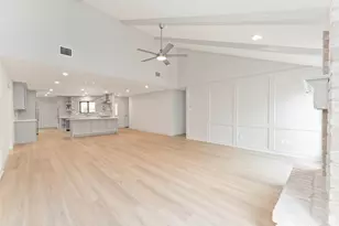 14147 Hillvale Dr, Houston, TX 77077 - Photo 7