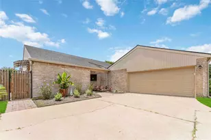 14147 Hillvale Dr, Houston, TX 77077 - Photo 1