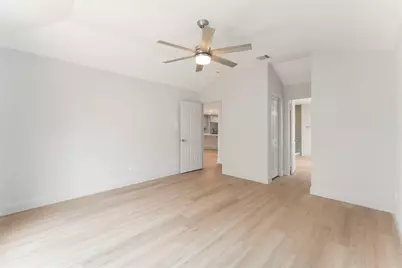 14147 Hillvale Drive, Houston, TX 77077 - Photo 15