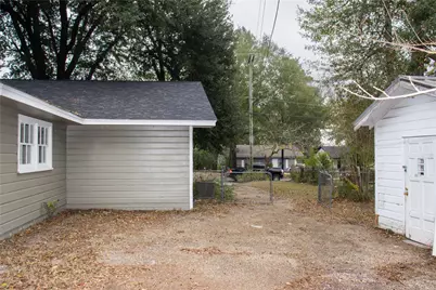 1013 Austin St, Jacksonville, TX 75766 - Photo 35