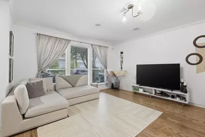 1923 Bailey Street, Houston, TX 77006 - Photo 7