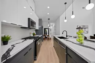 7819 Bowen St, Houston, TX 77051 - Photo 9